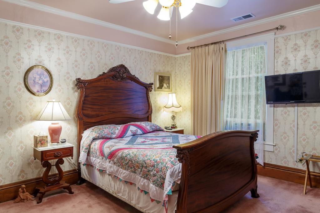 Roseberry House Bed And Breakfast Susanville Buitenkant foto